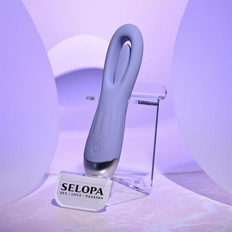Selopa in A Flap Clit Flapper Vibe
