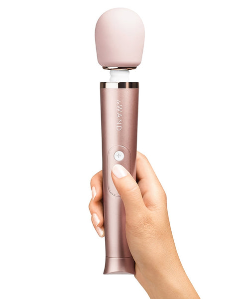 Le Wand Petite Rechargable Massager Rose Gold