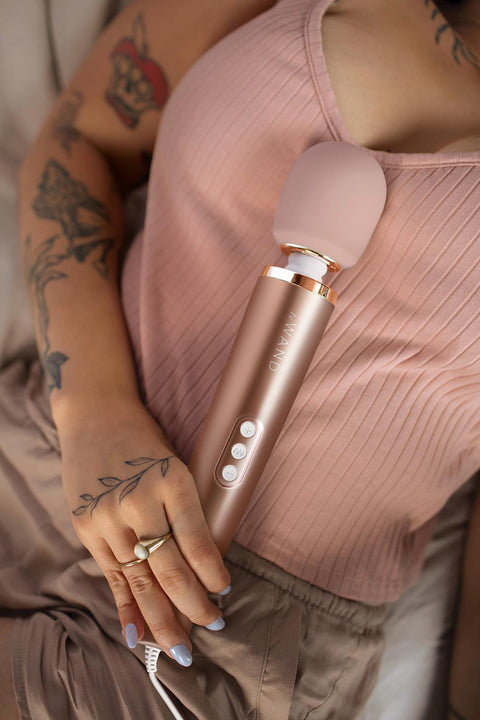 Le Wand Plug In Massager Rose Gold