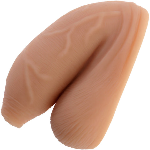 Gender X Uncircumsized Packer Medium