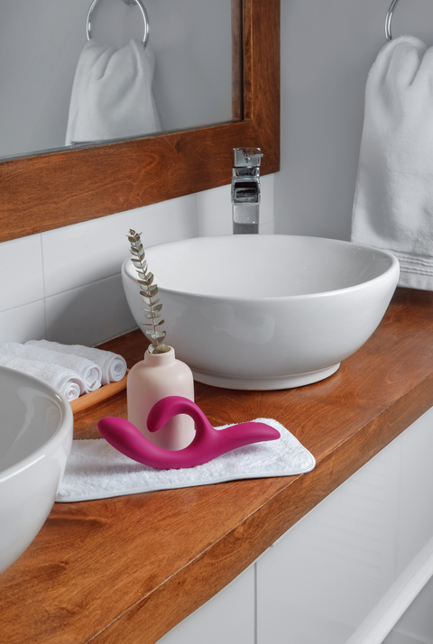 We Vibe Nova Gen 2 Rabbit Vibrator Fuschia
