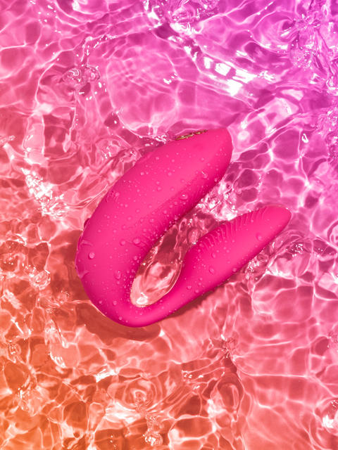 We Vibe Chorus Pro Electric Pink