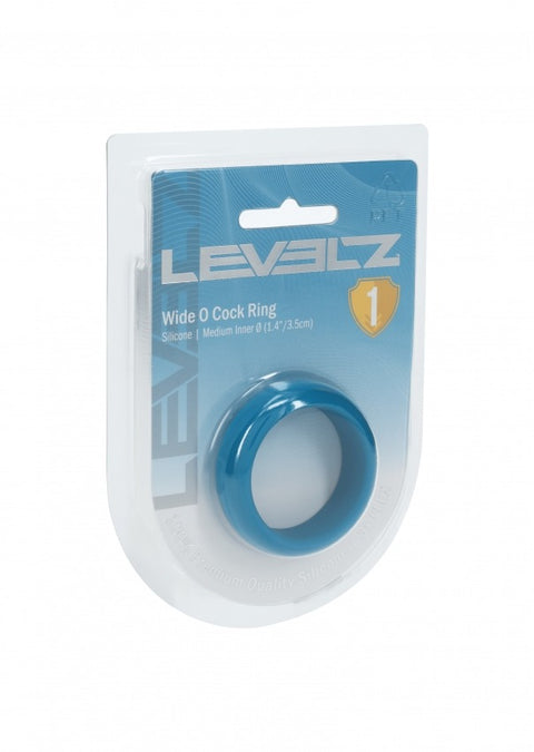 Blue cock ring in Levelz packaging on a white background