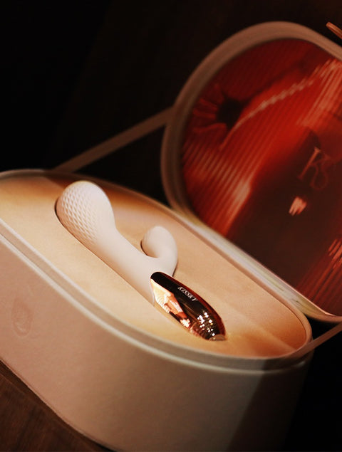 Kissky Crave Venus Luxury Rabbit Vibrator + Premium Jewellery Box Case