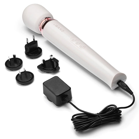 Le Wand Rechargable Massager White