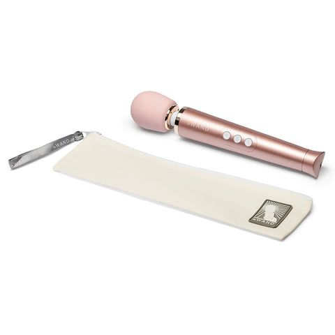 Le Wand Petite Rechargable Massager Rose Gold